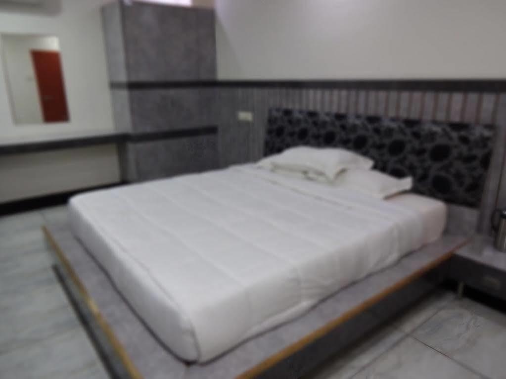 Hotel Shree Vinayak Palace Bhopal Esterno foto